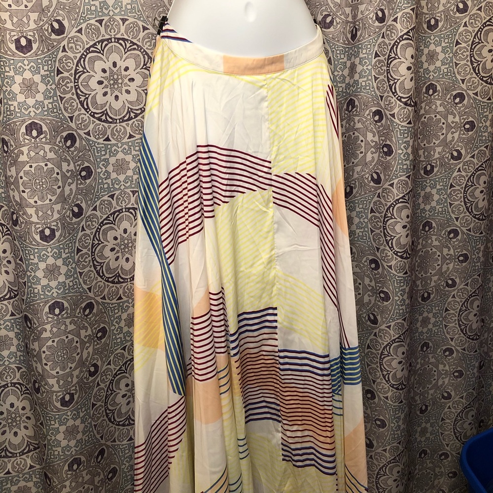 NWT Lulus Maxi Skirt